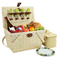 Settler Picnic Basket for Four